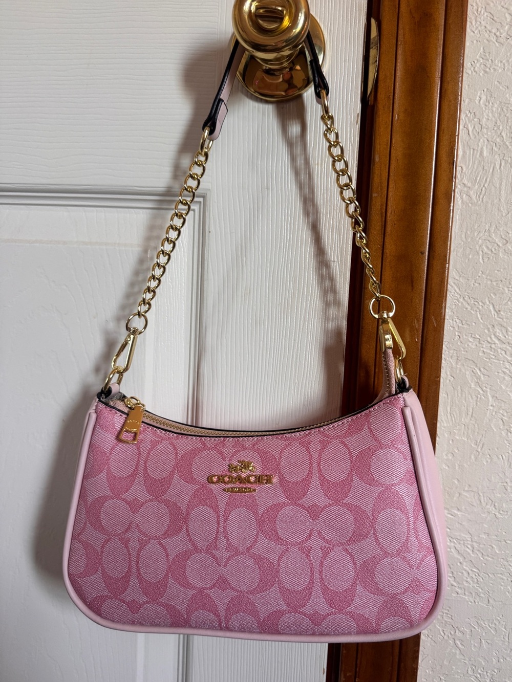 Coach Pink Shoulder Bag with Gold Chain Strap